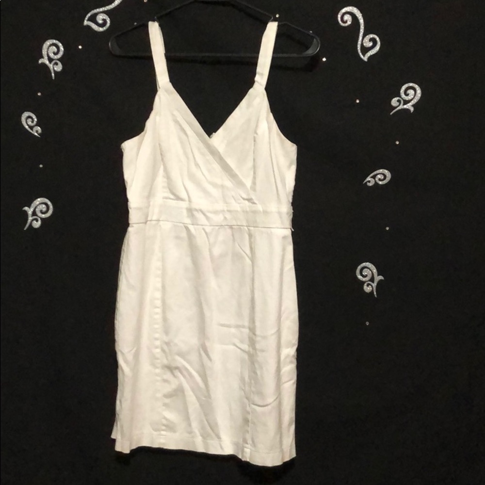 zip up sundress good condition but worn and loves